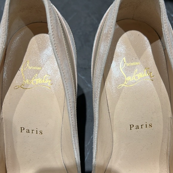 Louboutin (Kate heels) - Picture 5 of 7